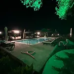 Zirkon Valley Boutique
