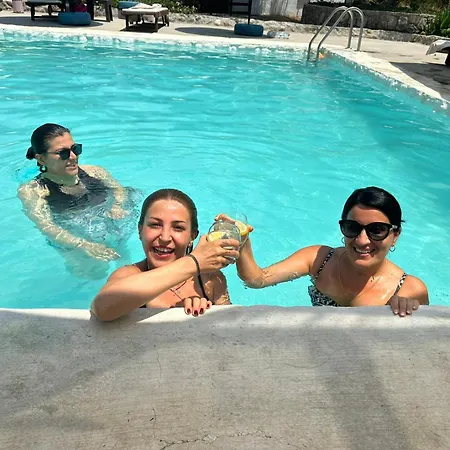 Zirkon Valley Boutique Hotel apartamentowy *