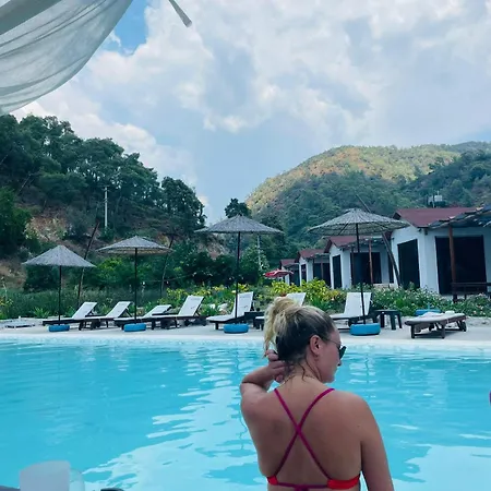 Hotel apartamentowy Zirkon Valley Boutique *